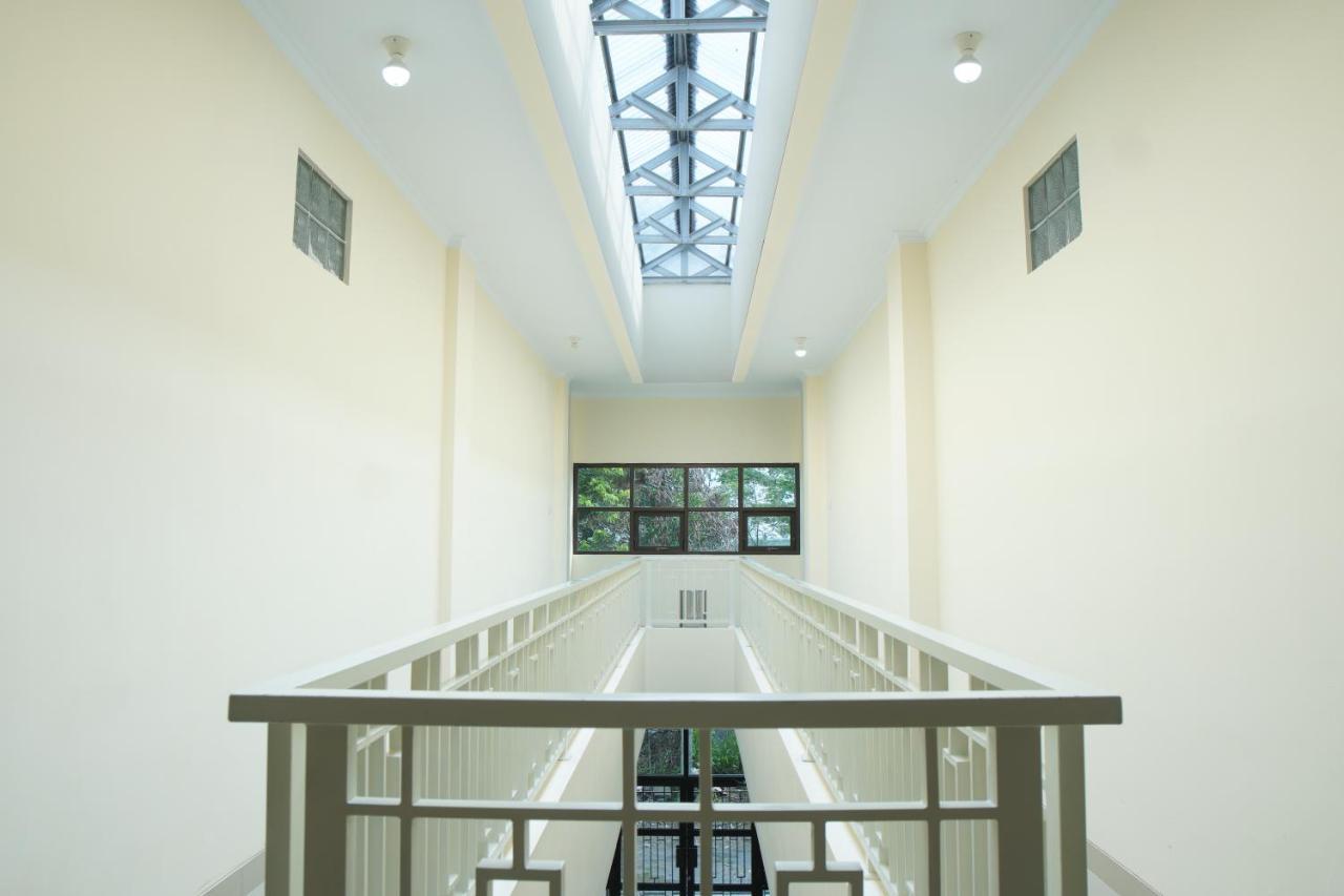 Kost Eksklusif Teduh Hostel Salakan Екстериор снимка
