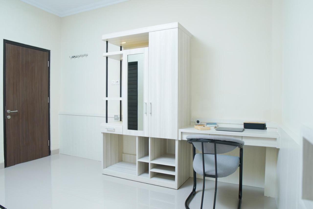 Kost Eksklusif Teduh Hostel Salakan Екстериор снимка